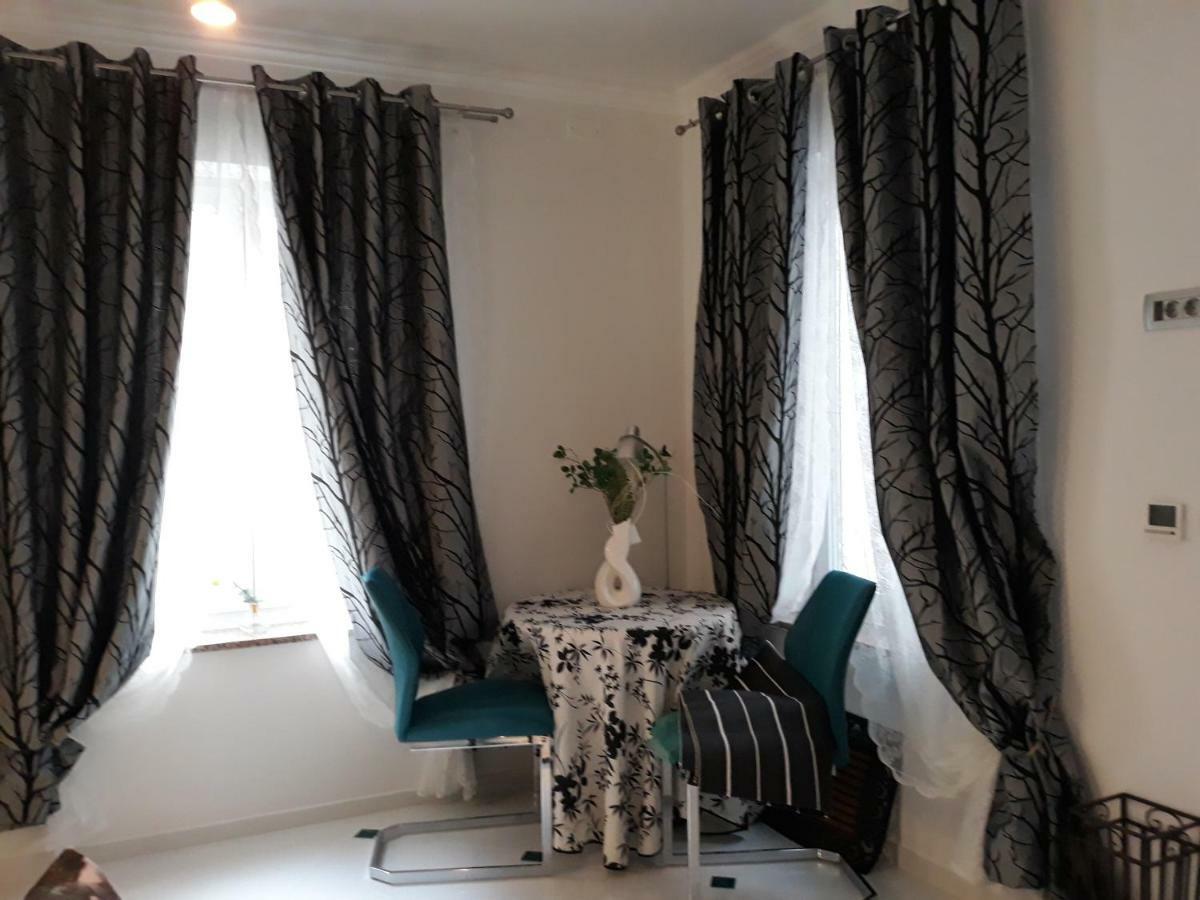 App Paris 5 Apartment อูมัค ภายนอก รูปภาพ